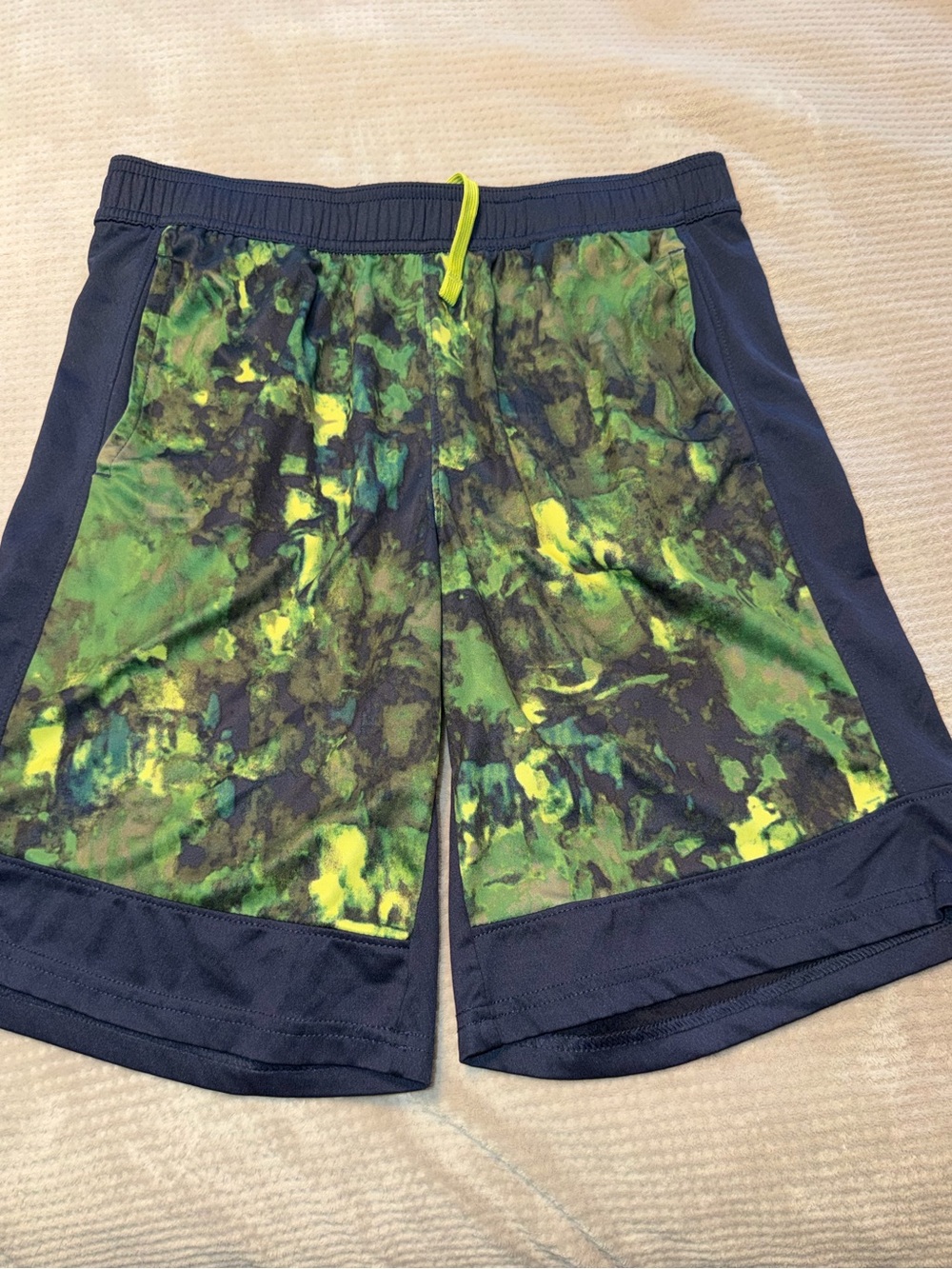 Boy's All in Motion Athletic Shorts XL